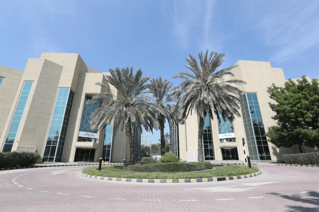 Estay Hotel — 2