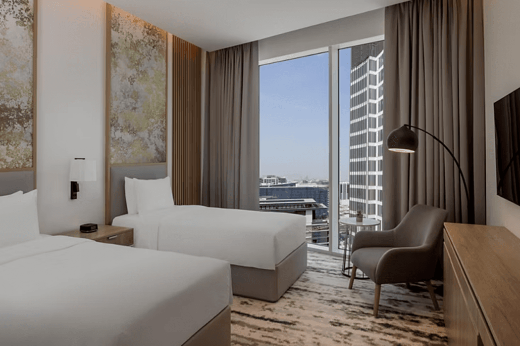 Holiday Inn Dubai Business Bay — 8