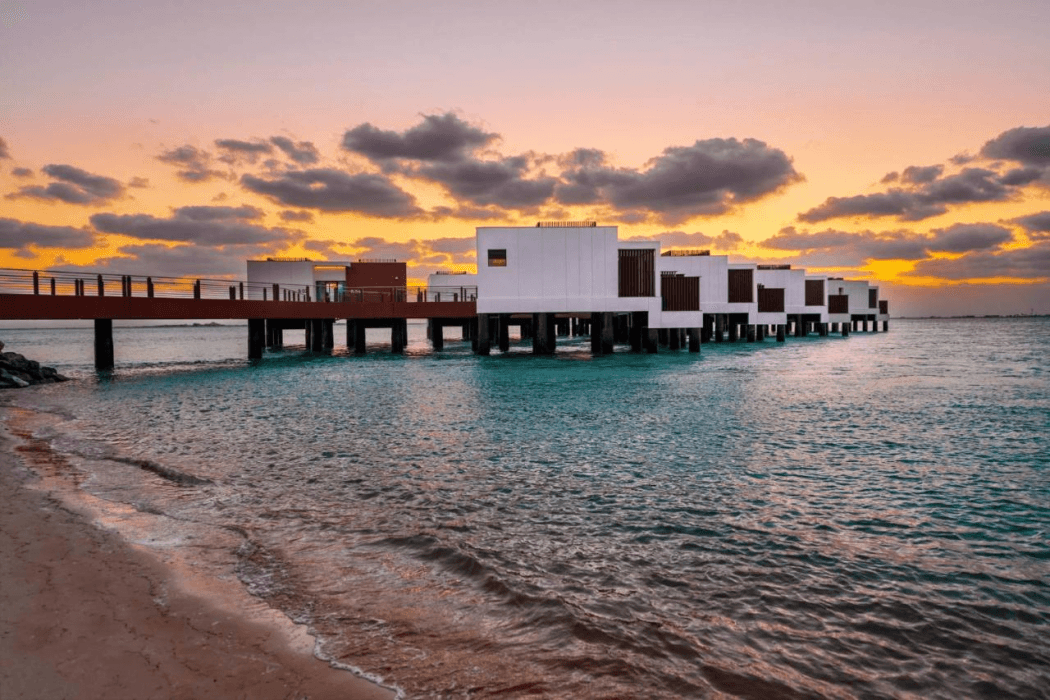 Bab Al Nojoum Hudayriyat Villas — 2