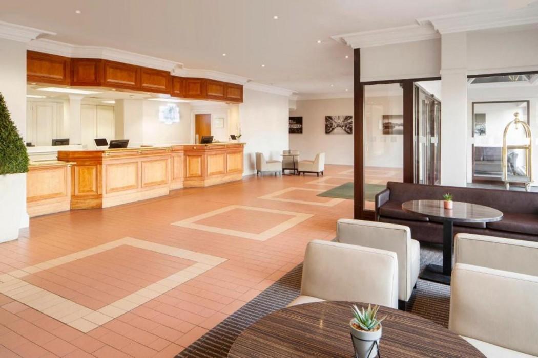 Holiday Inn Hull Marina — 8