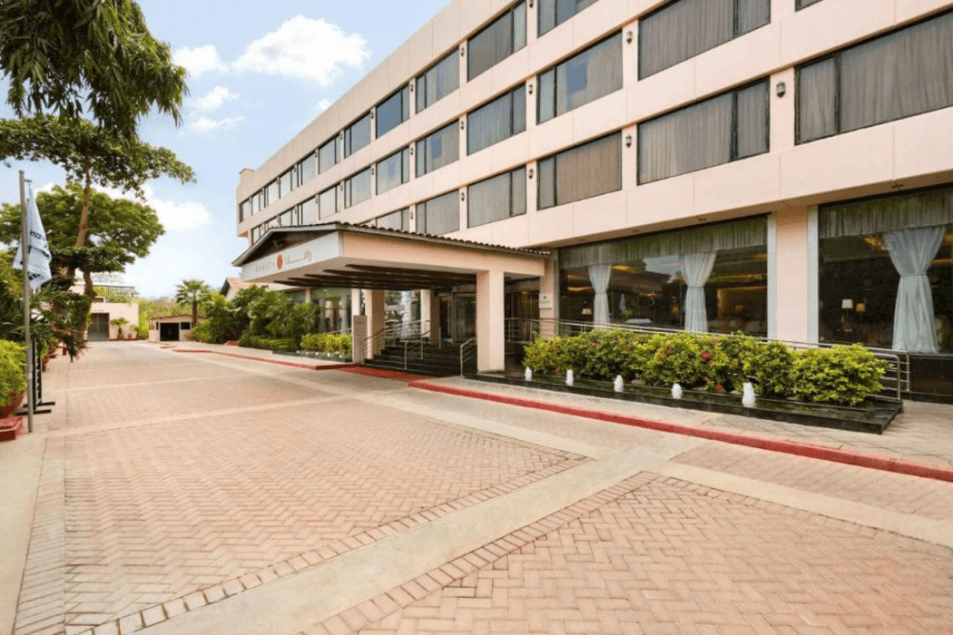 Ramada Plaza by Wyndham Karachi Airport Hotel — 5
