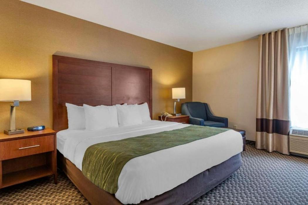 Comfort Inn Charlotte — 7