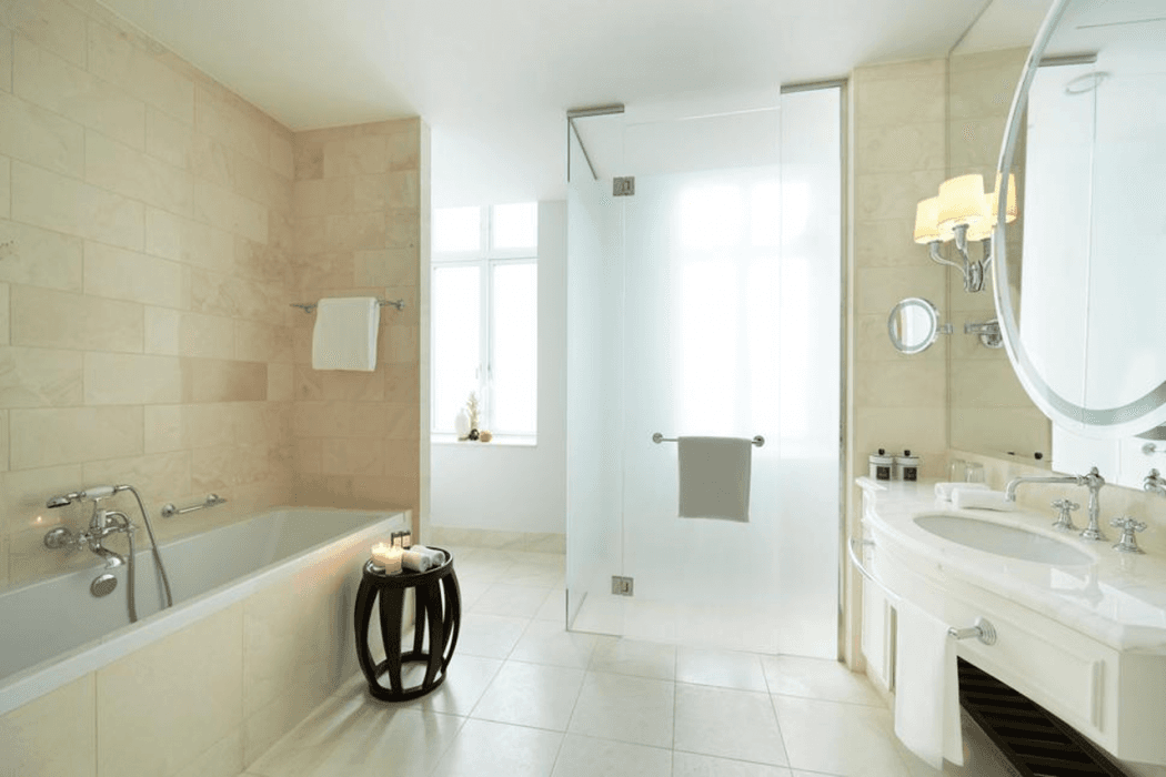Hotel D'Angleterre — 10