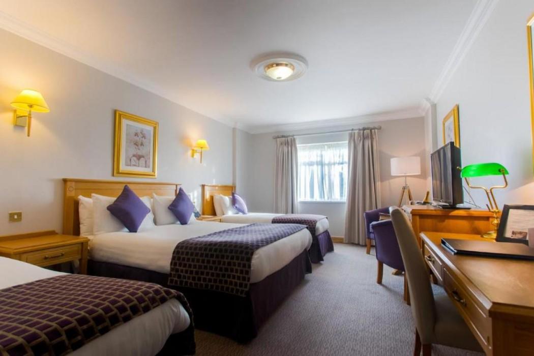 Ashdown Park Hotel 97479 — 3