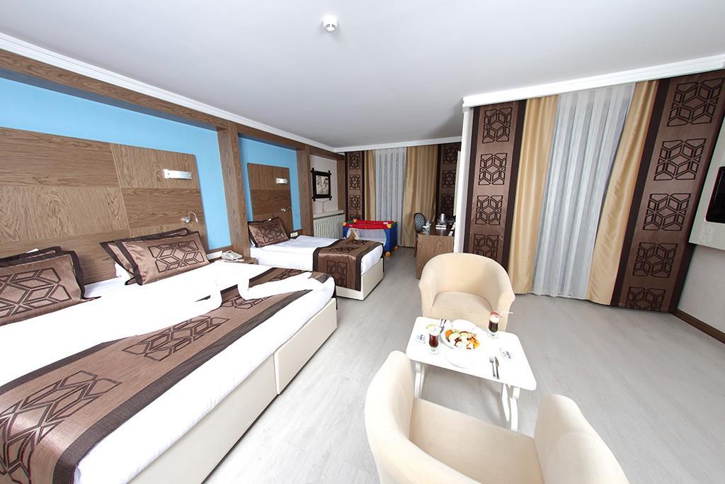 Budan Thermal Spa Hotel & Convention Center — 6