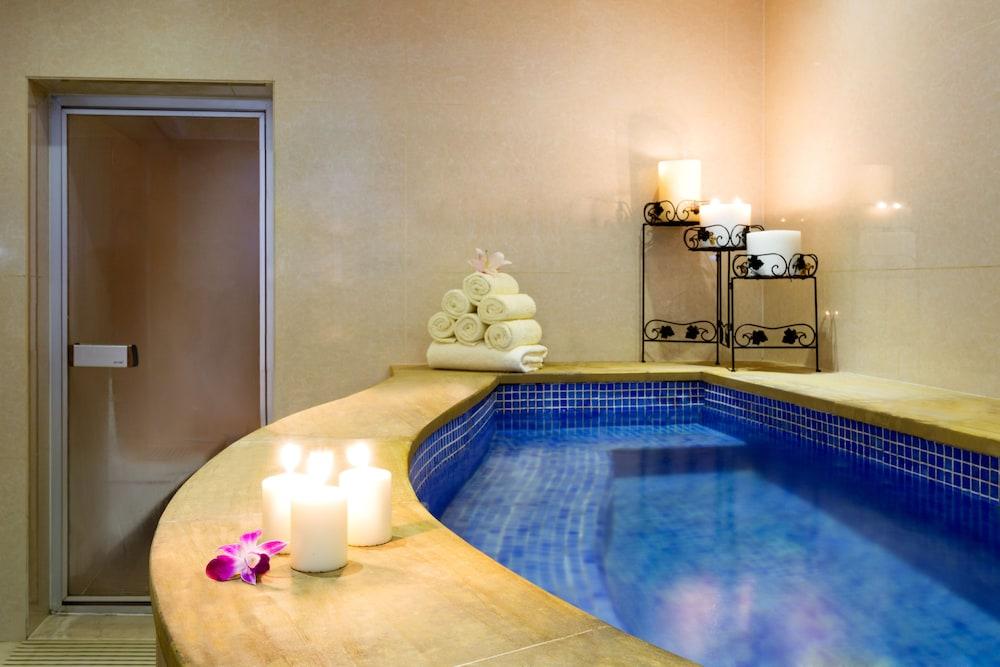 Park Regis Kris Kin Hotel Dubai — 6