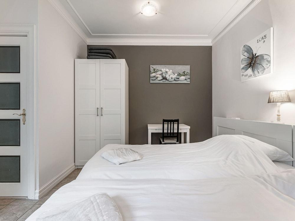 Beautiful Apartment in Sint Maartensbrug — 8