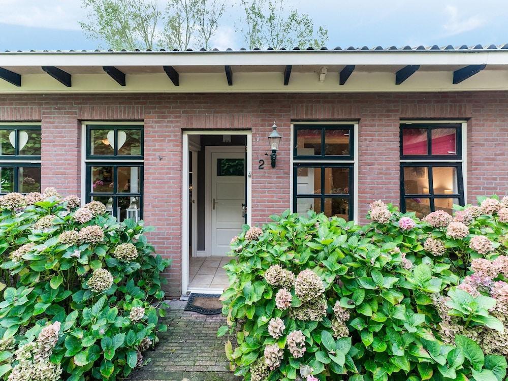Beautiful Apartment in Sint Maartensbrug — 2