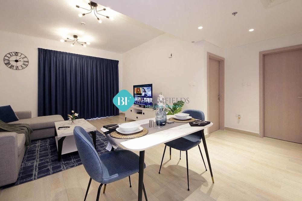 Lavish 1BR Apartment-Yas Island — 9