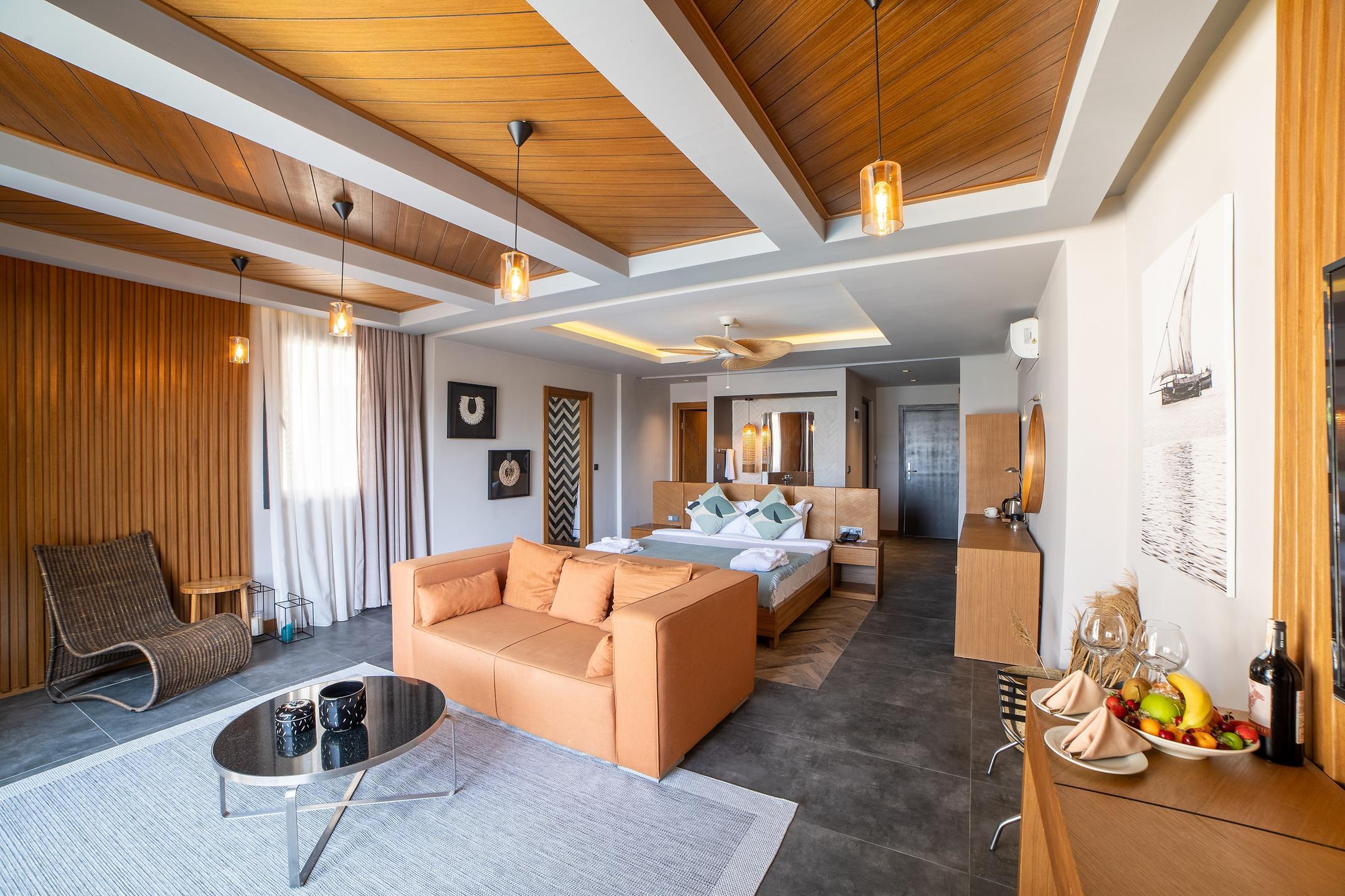 Moyo Luxury Boutique Hotel & Beach — 7