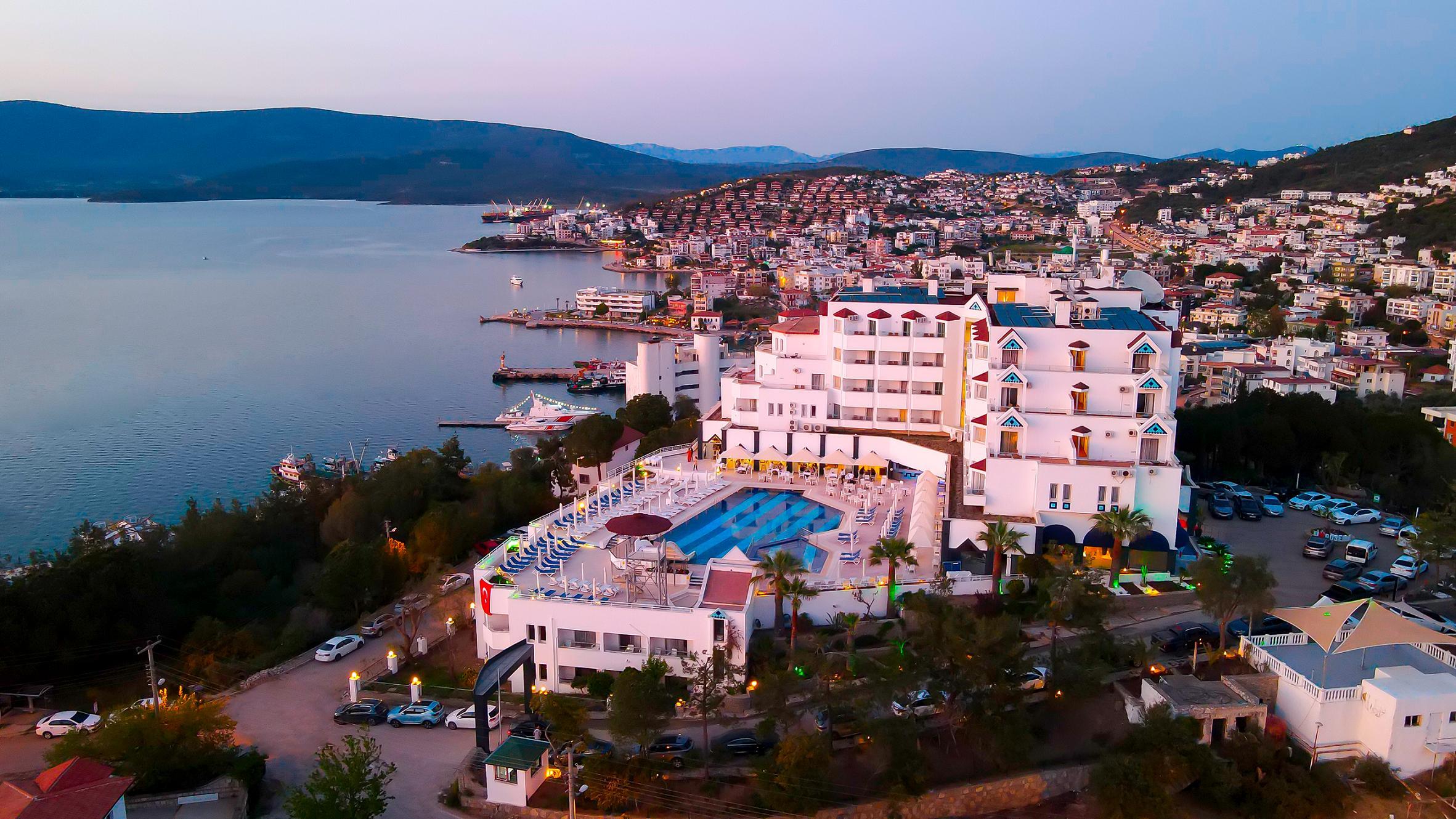 Roseira Hotels Beach Resort