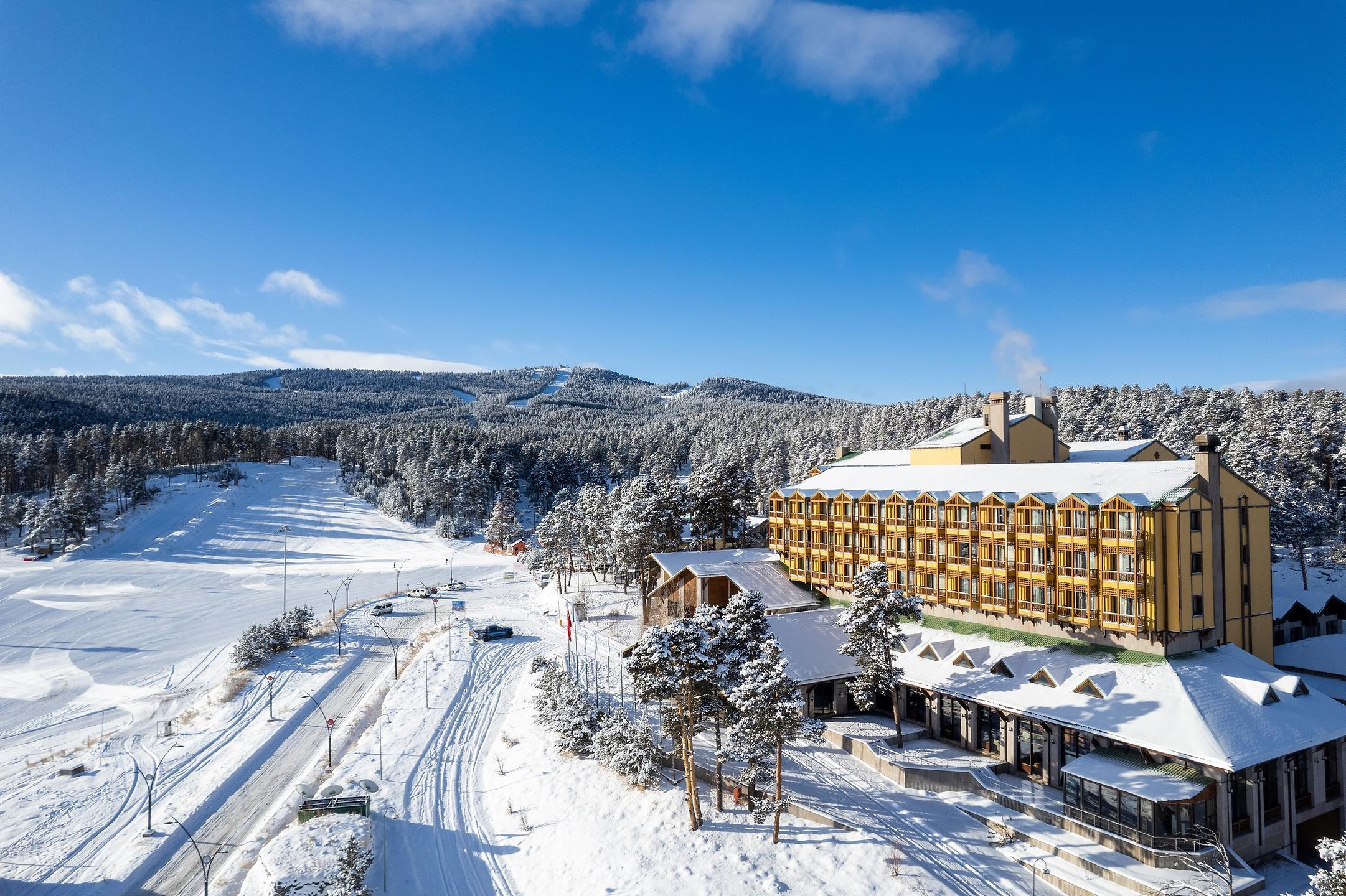 Duja Chalet Ski Center — 6