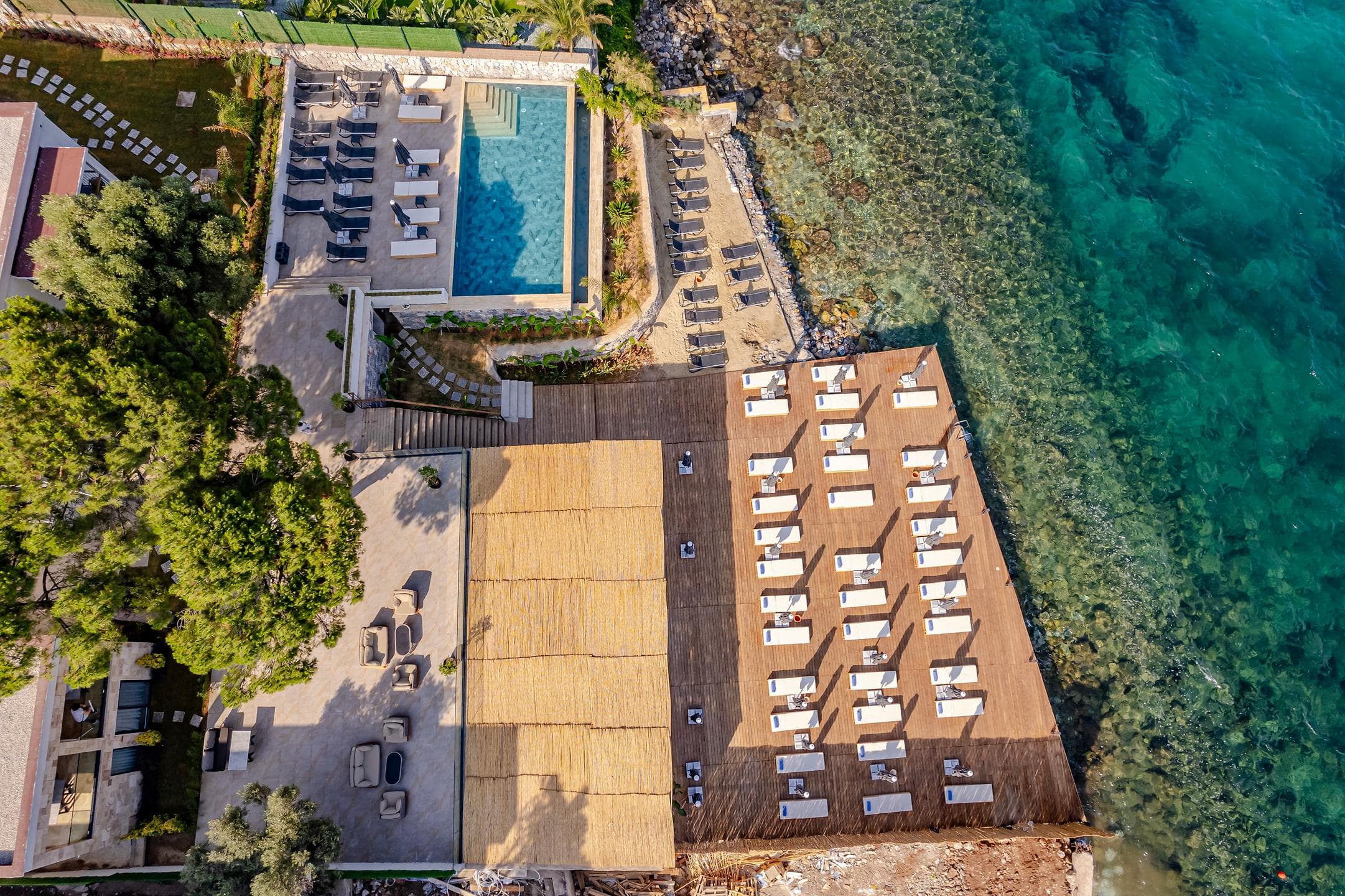 Isolina Hotel