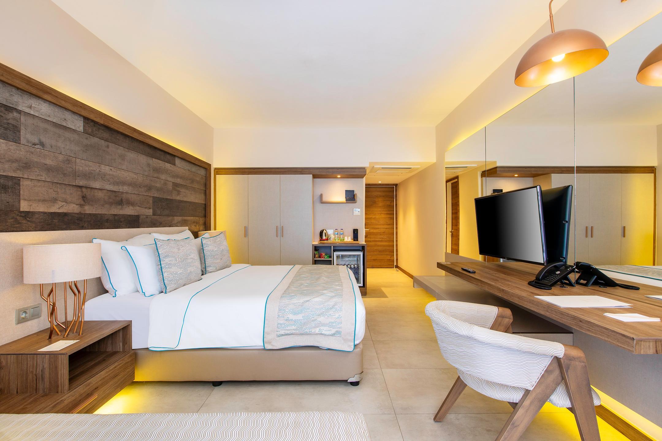 Design Plus Seya Beach Hotel — 4