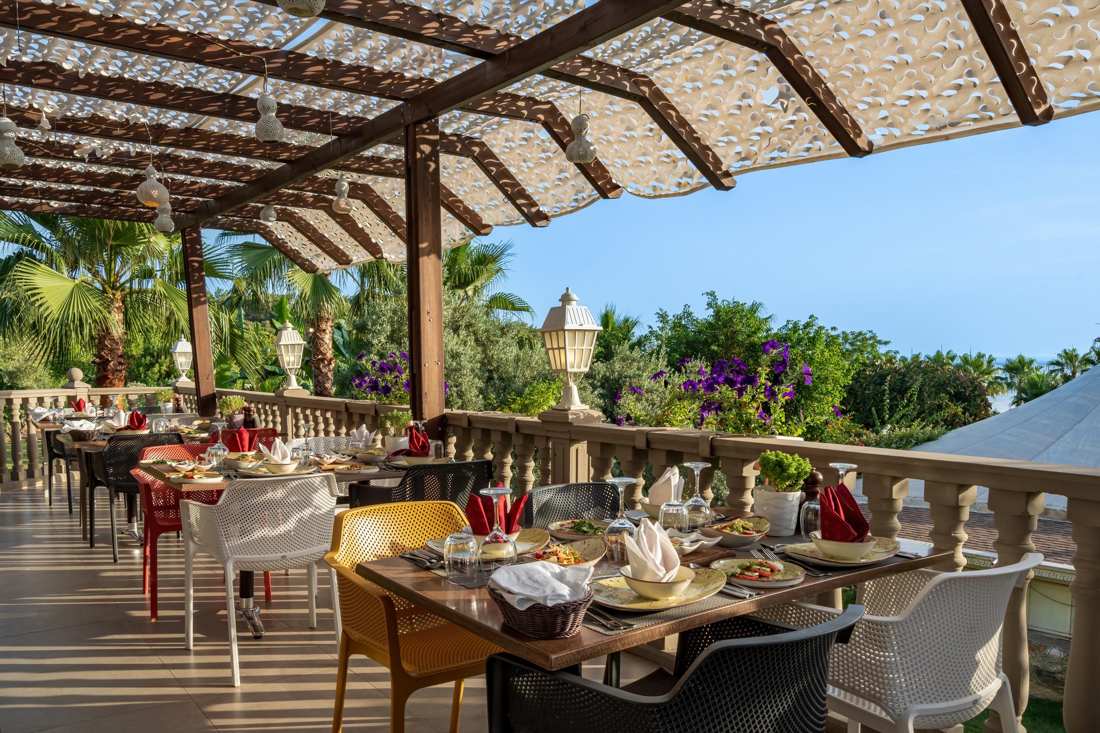 Justiniano Deluxe Resort — 8