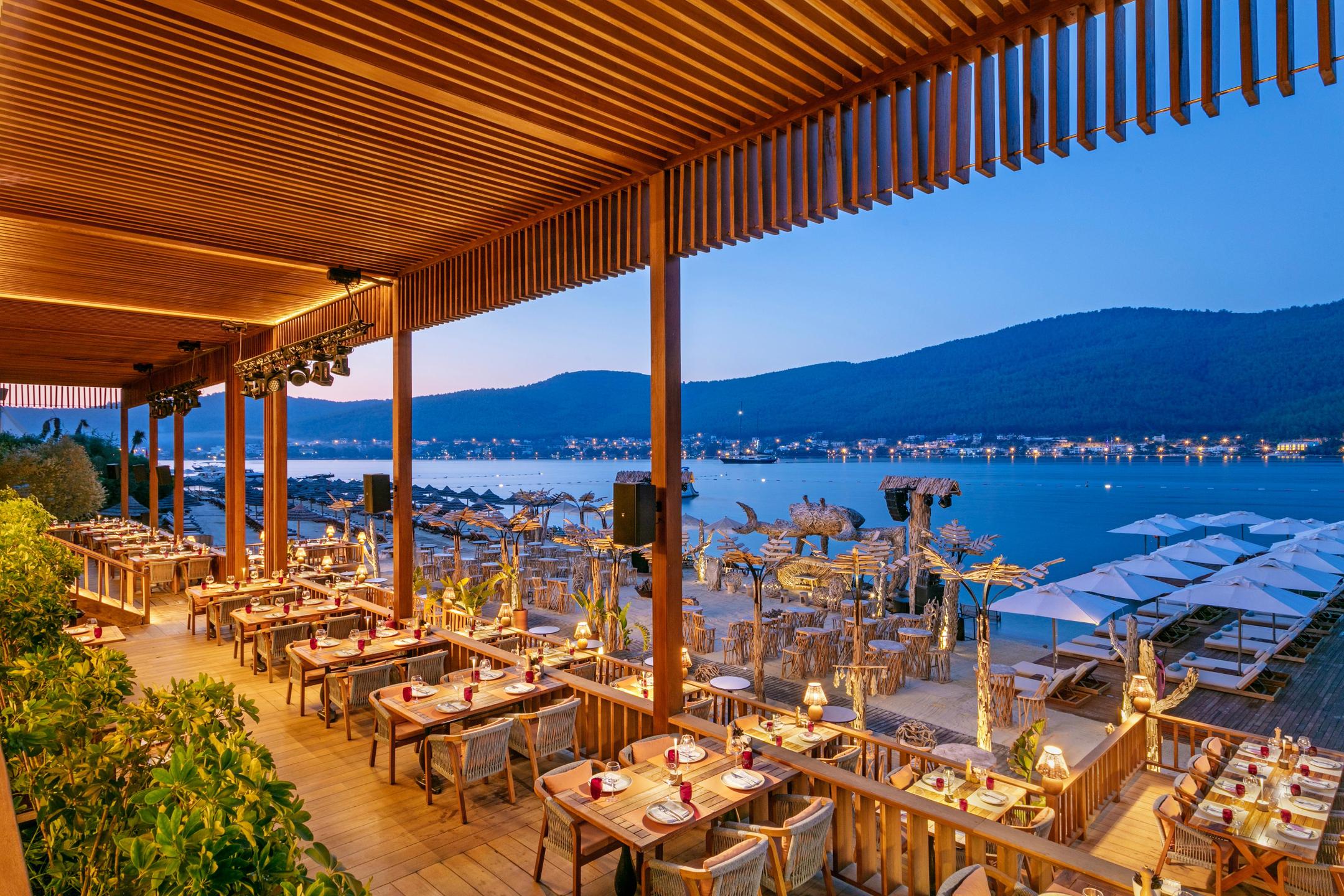 Titanic Luxury Collection Bodrum — 10