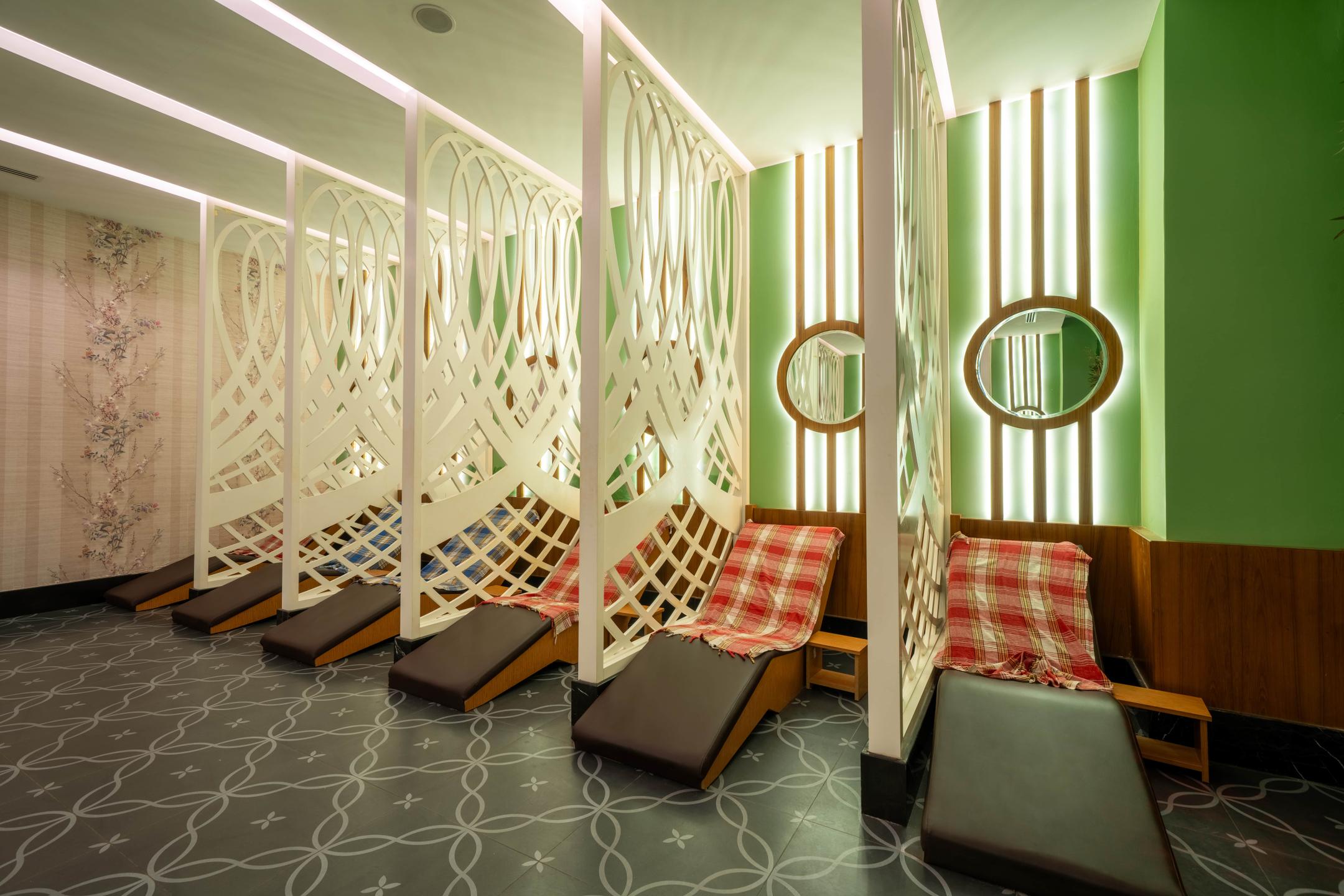 Azura Deluxe Resort & Spa — 5