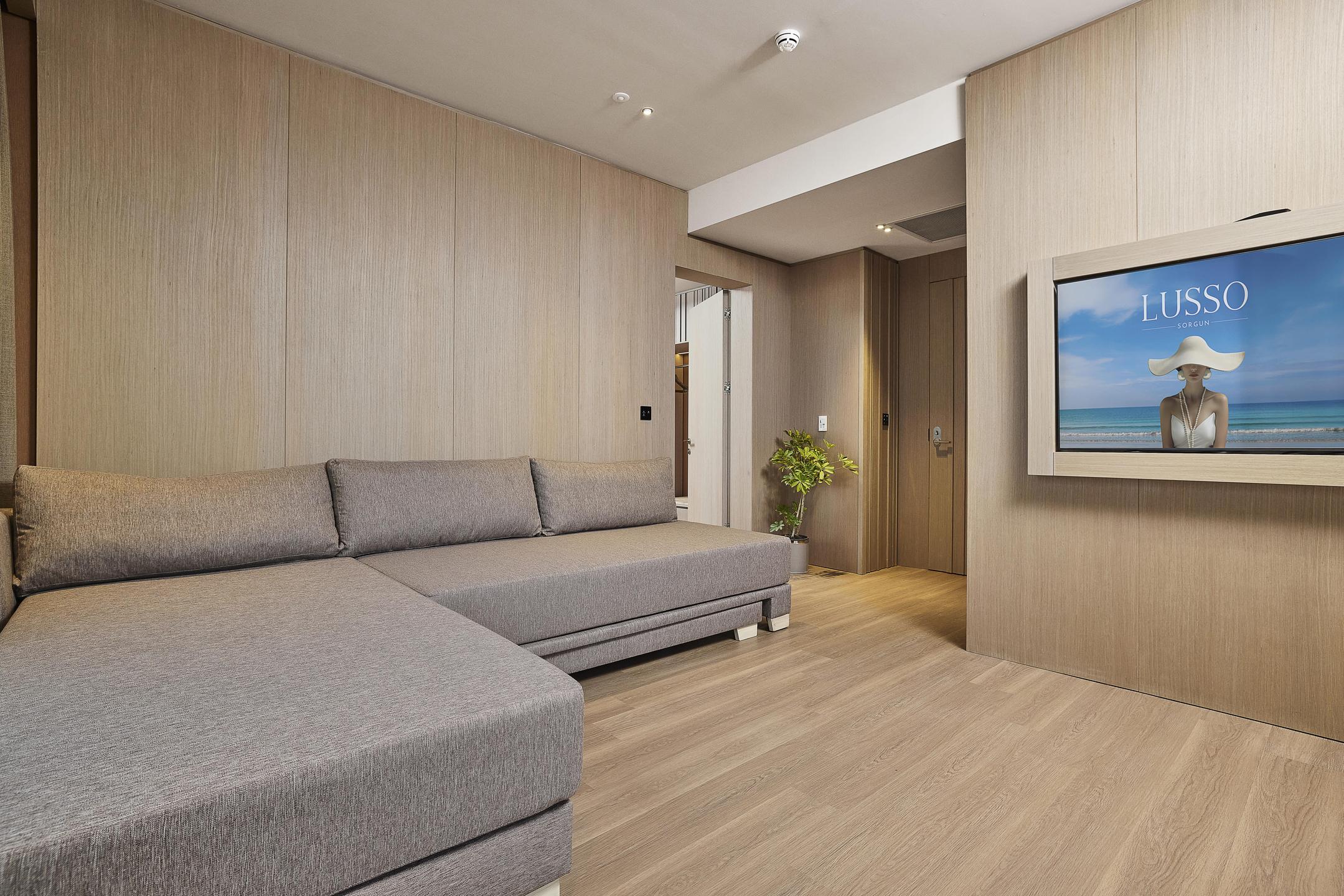 Lusso Sorgun — 5