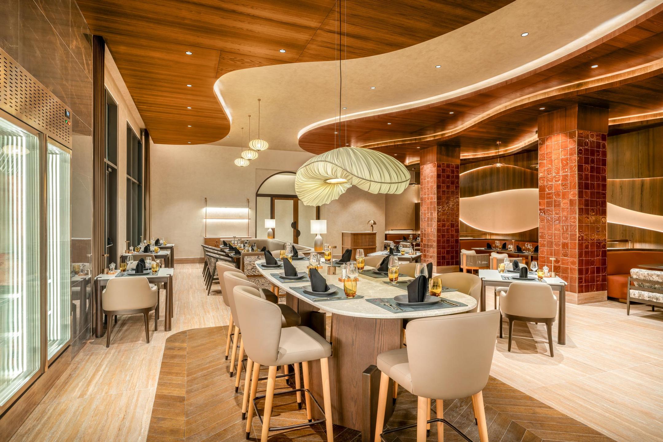 Trendy Perge Resort & Suites — 9