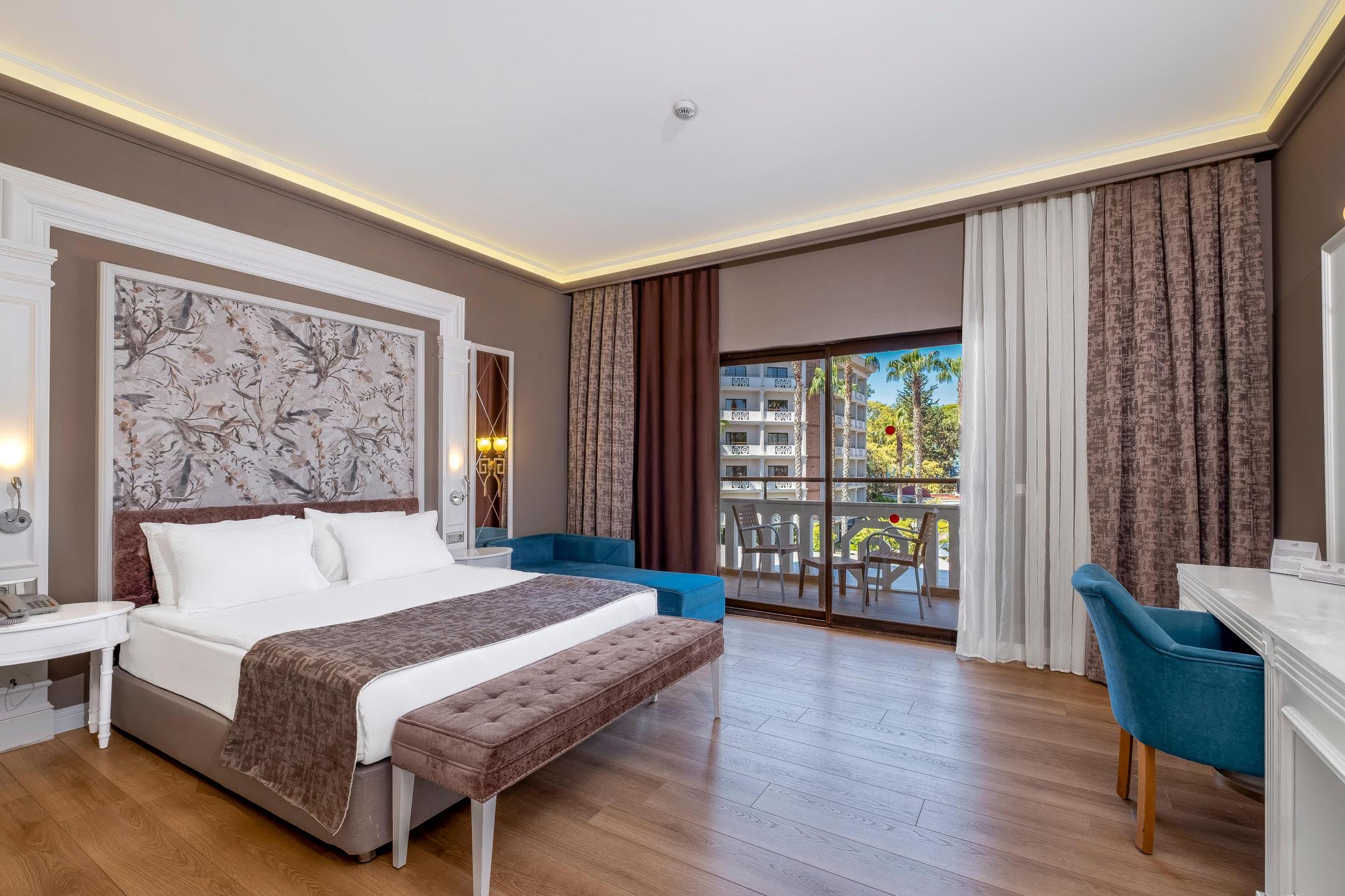 Utopia Resort & Residence — 7