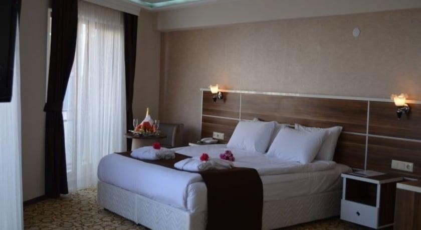 Perama Hotel — 2