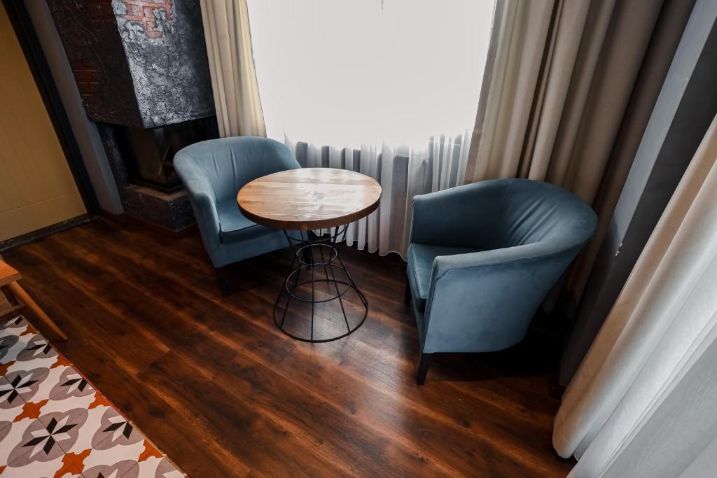 Adess Otel — 9