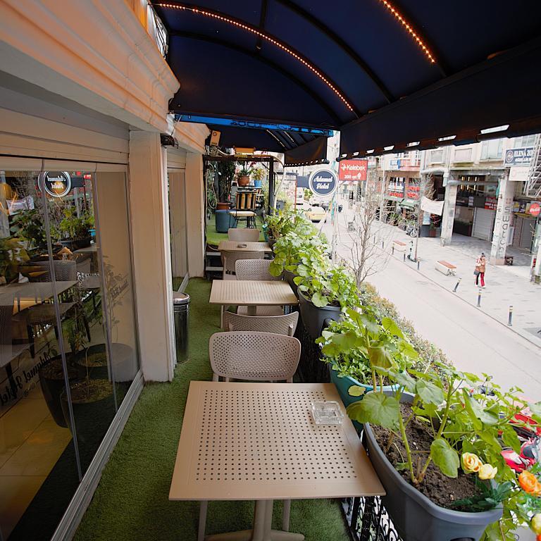 Adamel Hotel İstanbul — 8
