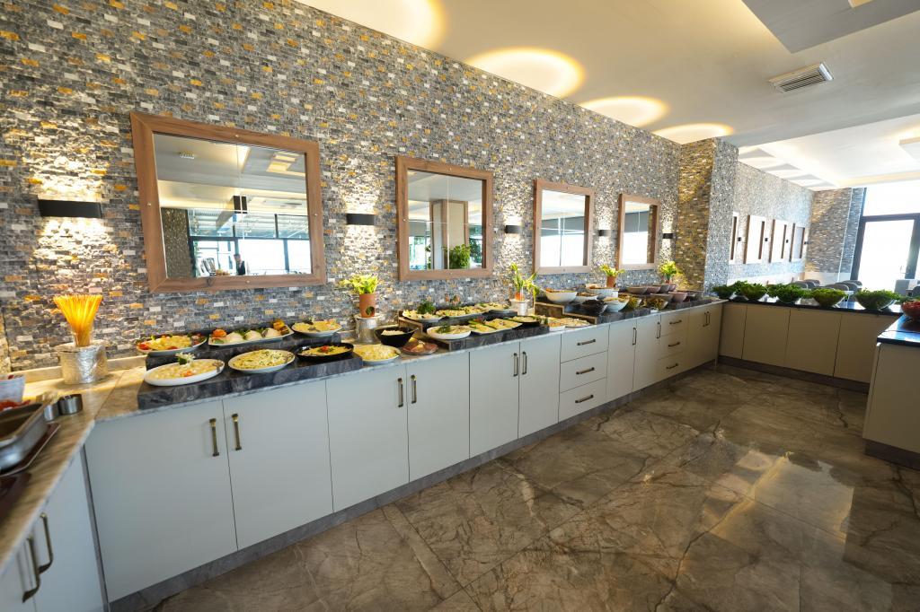Afyon Regulus Thermal Apart Hotel & Villas — 4