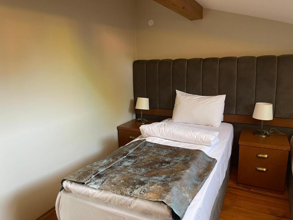 Ahıska Palas Otel — 4
