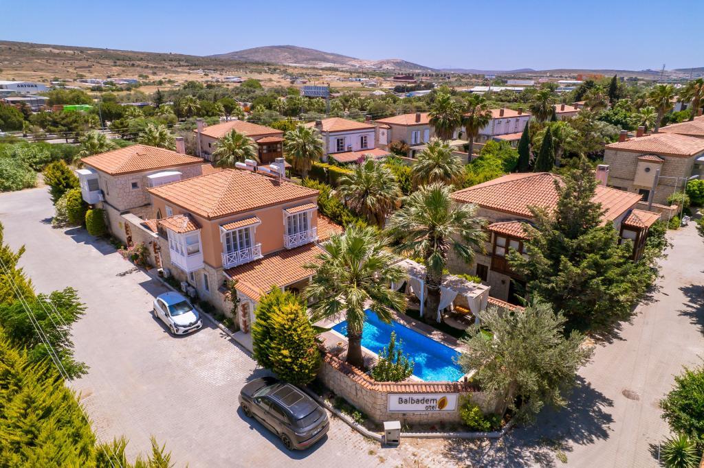 Alaçatı Balbadem Otel +13 Adult Only