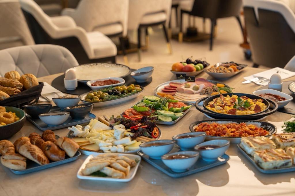 Aliba Hotel — 5