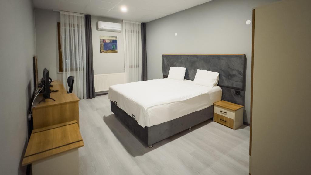 Altınova Hotel Sakarya — 4