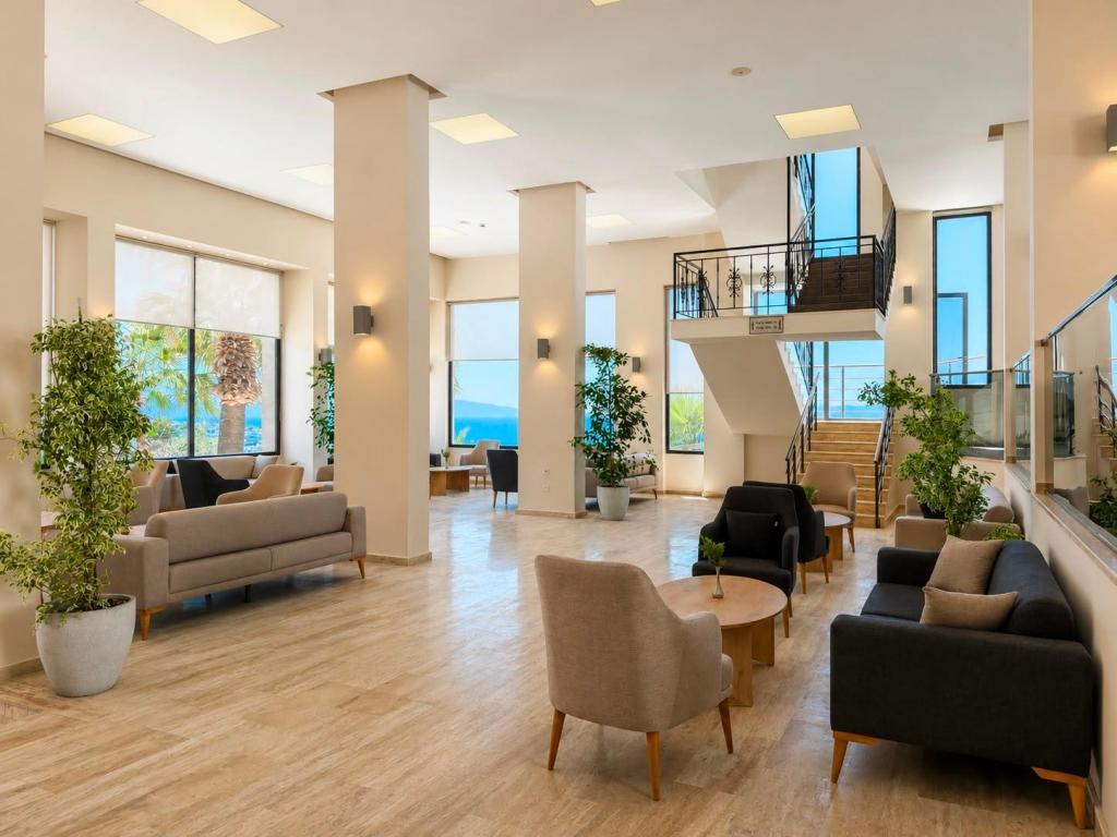 Altamare Hotel Kuşadası — 10