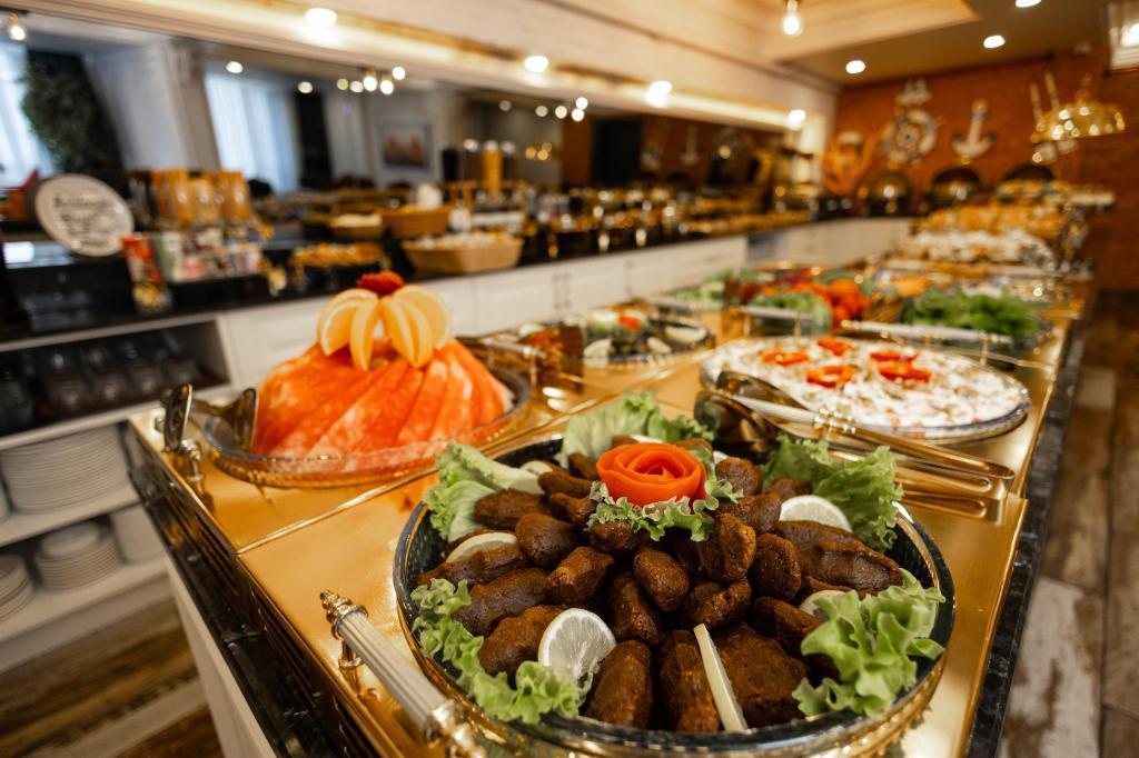 Andalouse Otel — 4
