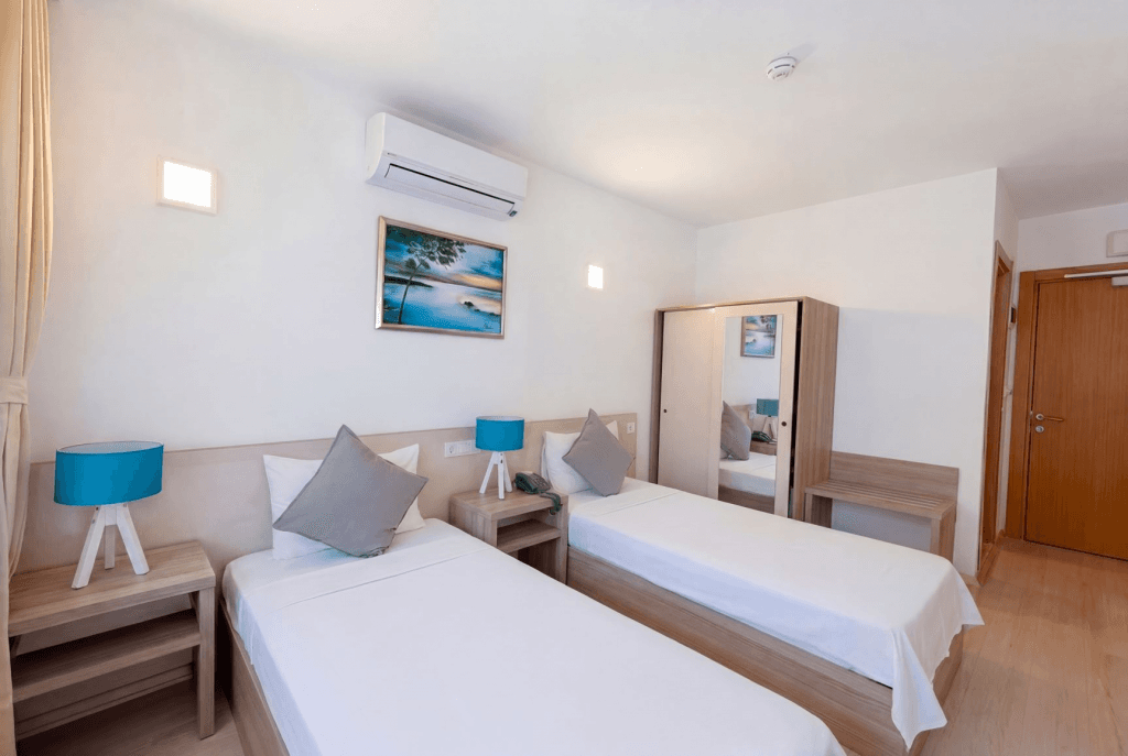 Aria Doria Hotel — 4