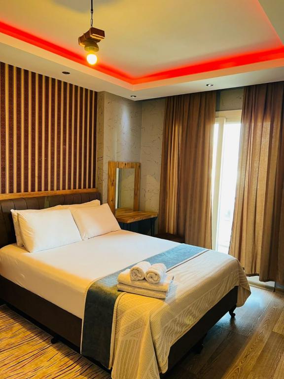 Aria Plus Hotel — 6