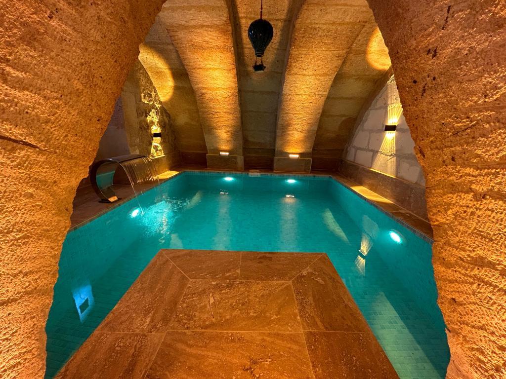 Avanos Suites — 10
