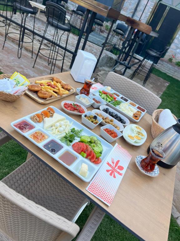 Avlulu Konak Küçükköy — 7