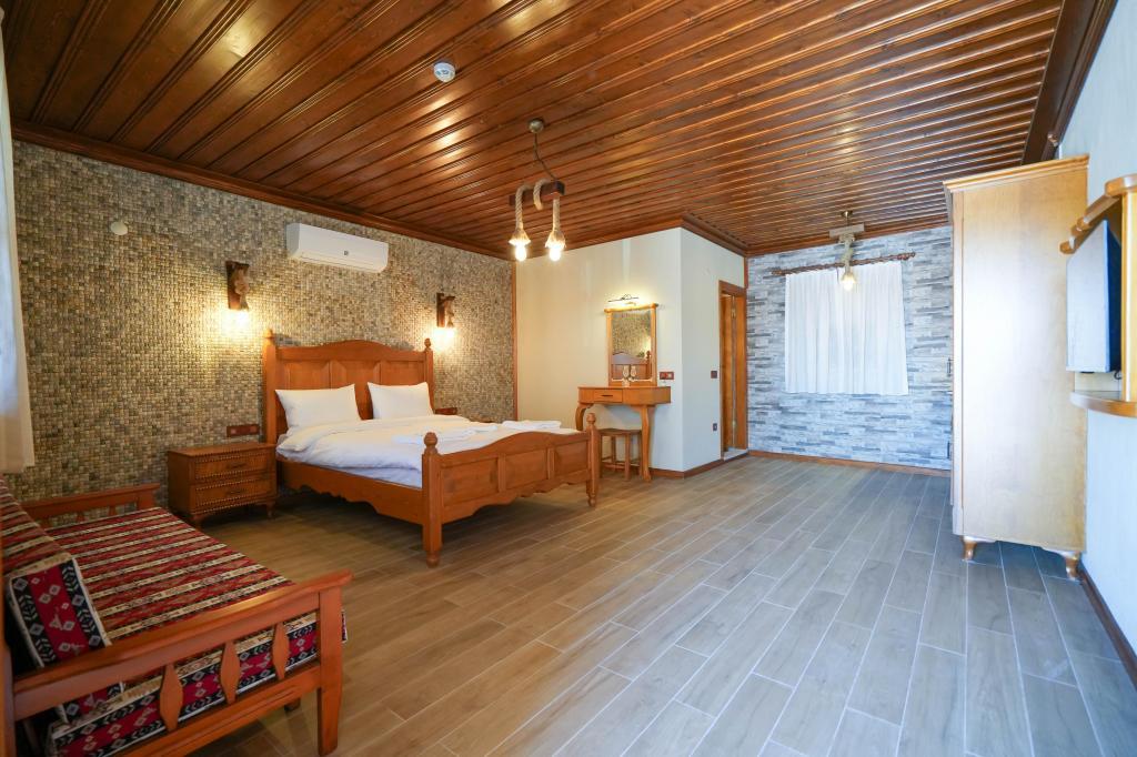 Ayvalık Yeşil İnci — 8
