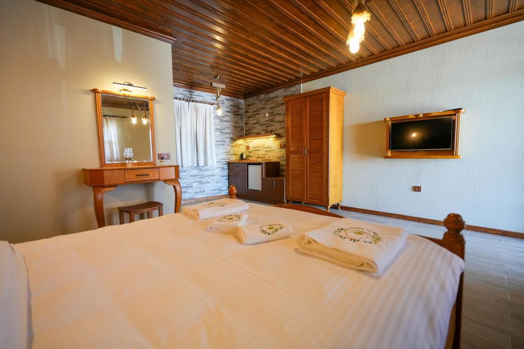 Ayvalık Yeşil İnci — 9