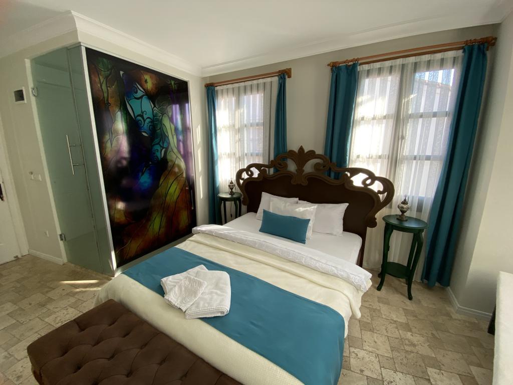 Ayvalık Rebetiko Otel — 10