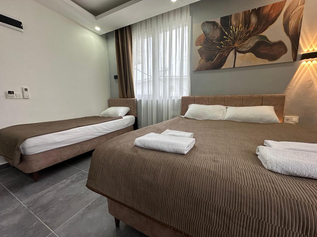 Babil Hotel — 4