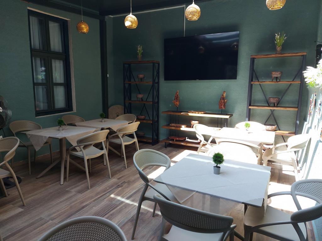 Bem Lion Inn — 5