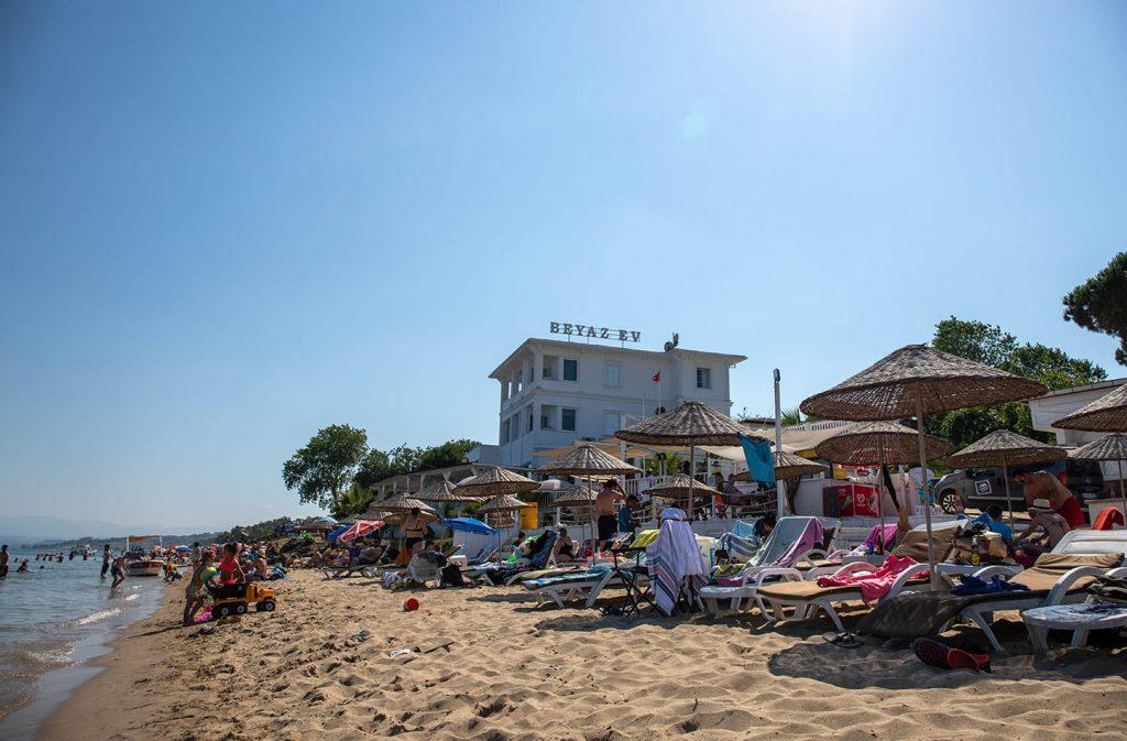 Beyaz Ev Otel & Restaurant — 2