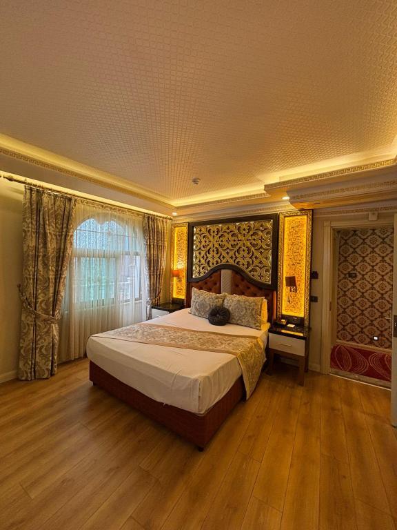 Can Adalya Palace Hotel — 2
