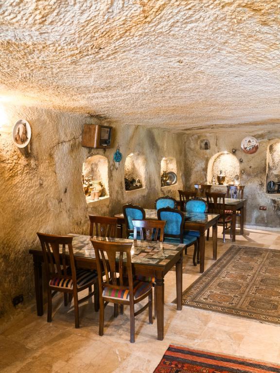 Canela Cave Hotel — 9