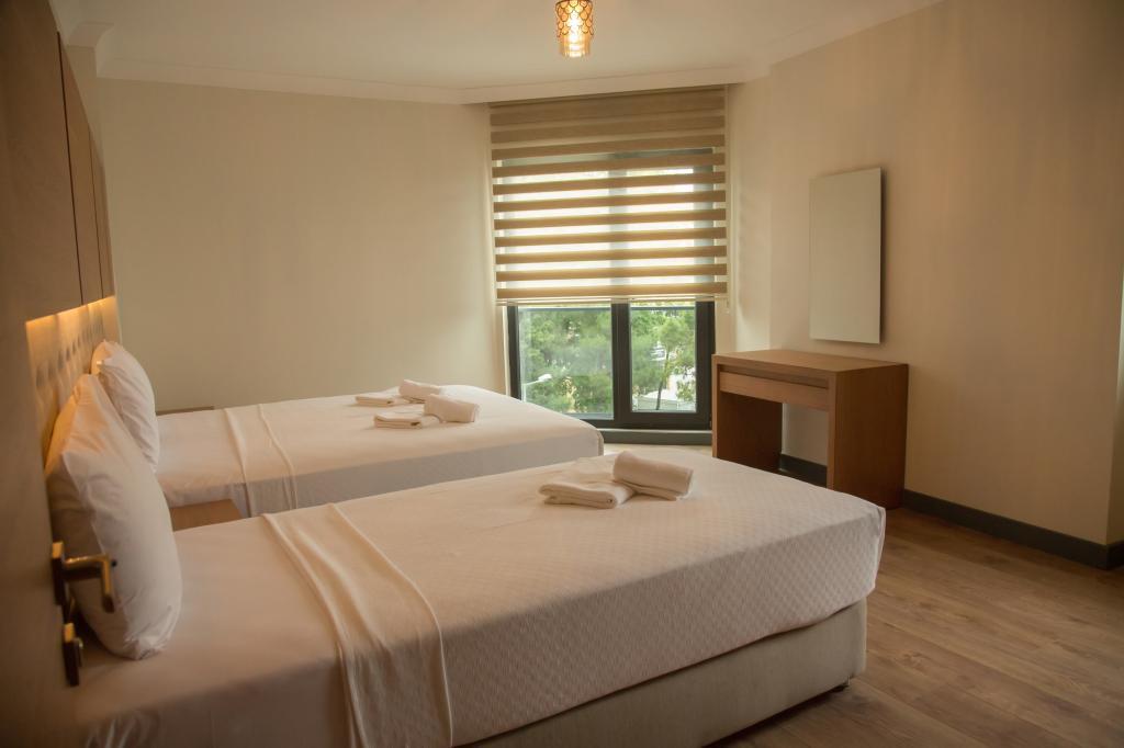 Ceneviz Suit Hotel — 2