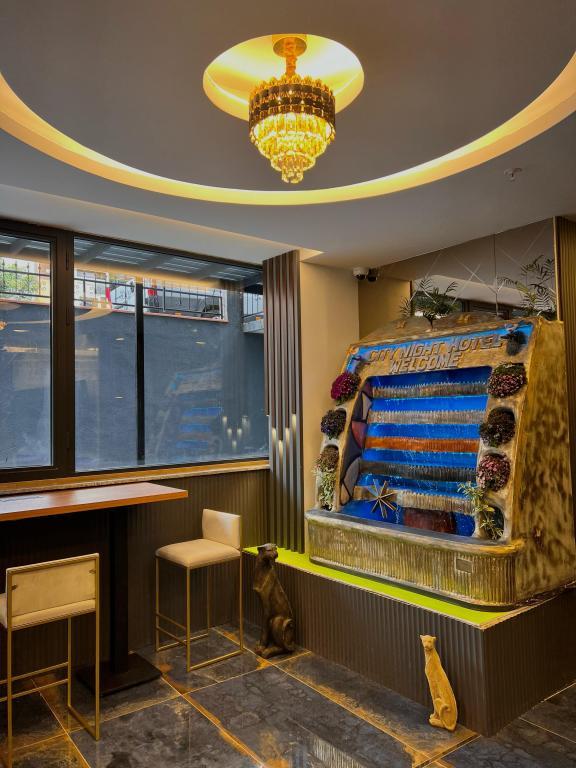 City Night Hotels — 10