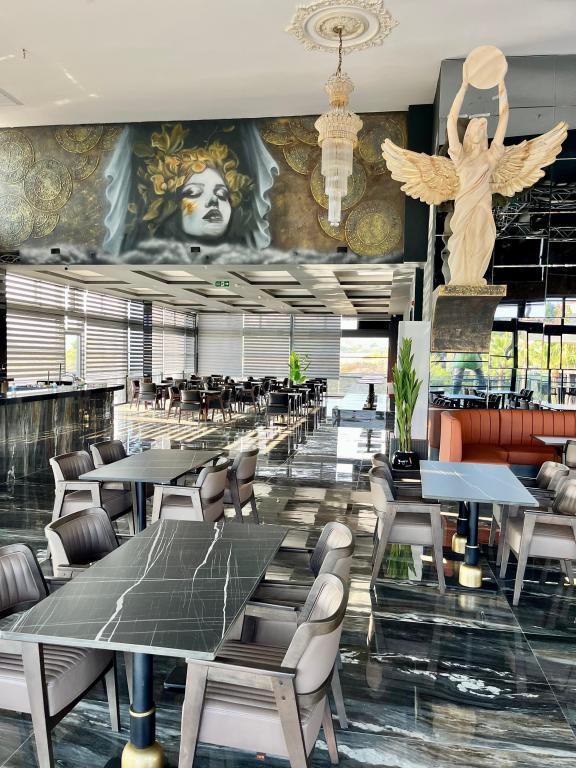 Club Robin Hood Hotel +18 Adult Only — 10