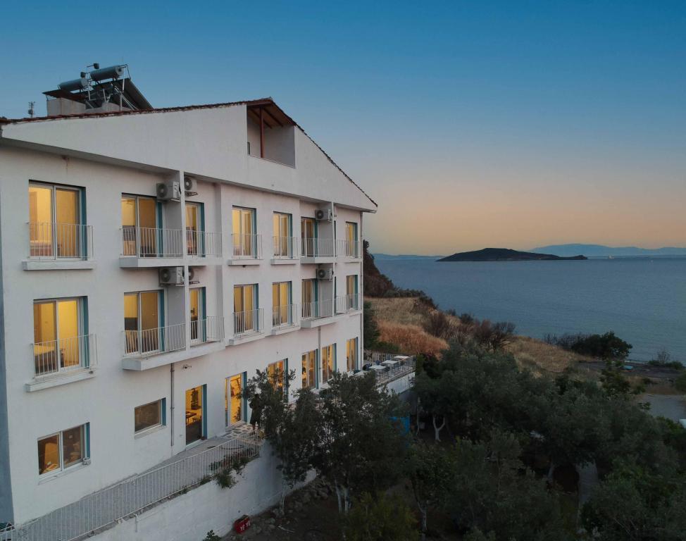 Conti Houses Çandarlı